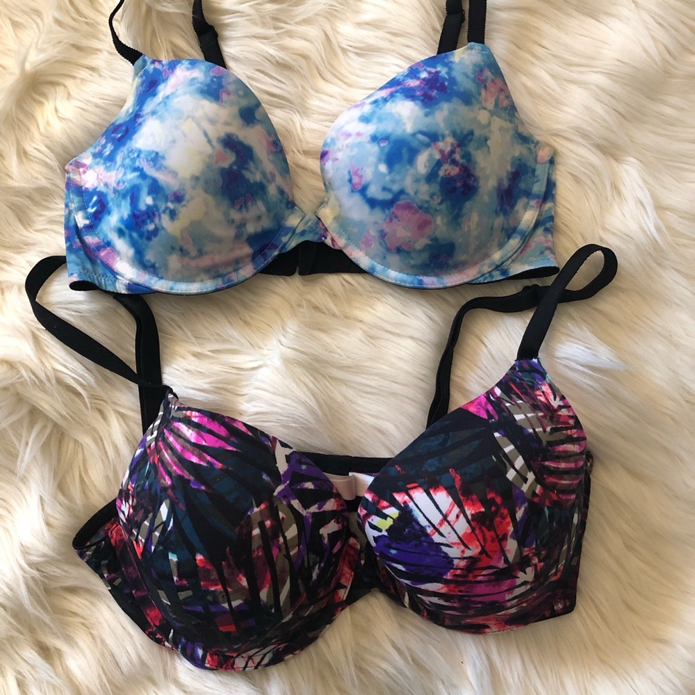Victoria’s secret pink bra bundle